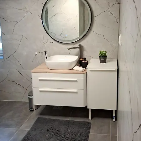 Marta 3 Apartman Makarska